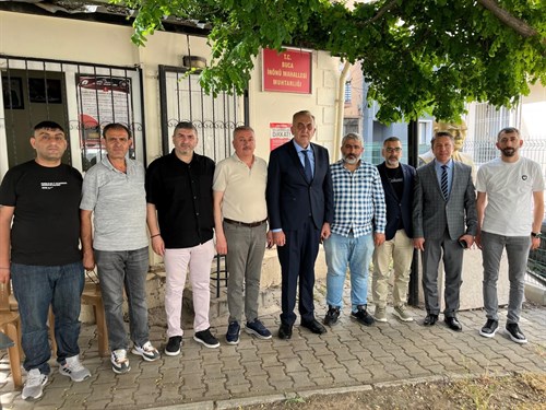 Kaymakamımız Sayın Mahmut Nedim TUNÇER, İnönü Mahallesi Muhtar Yunus BİNGÖL’ün vefat eden dedesi Abdulkerim BİNGÖL..